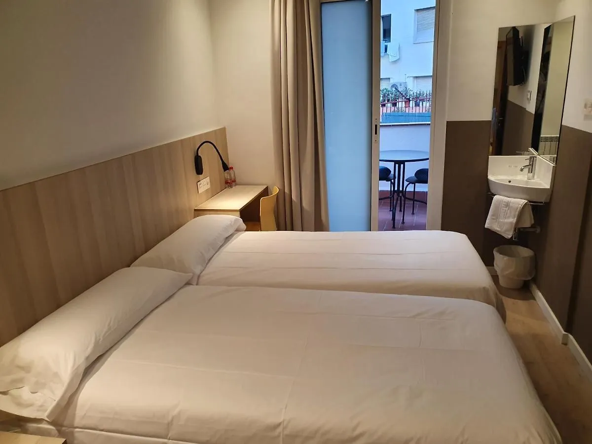 Hostal Bestprice Barcelona Stadium Guest house