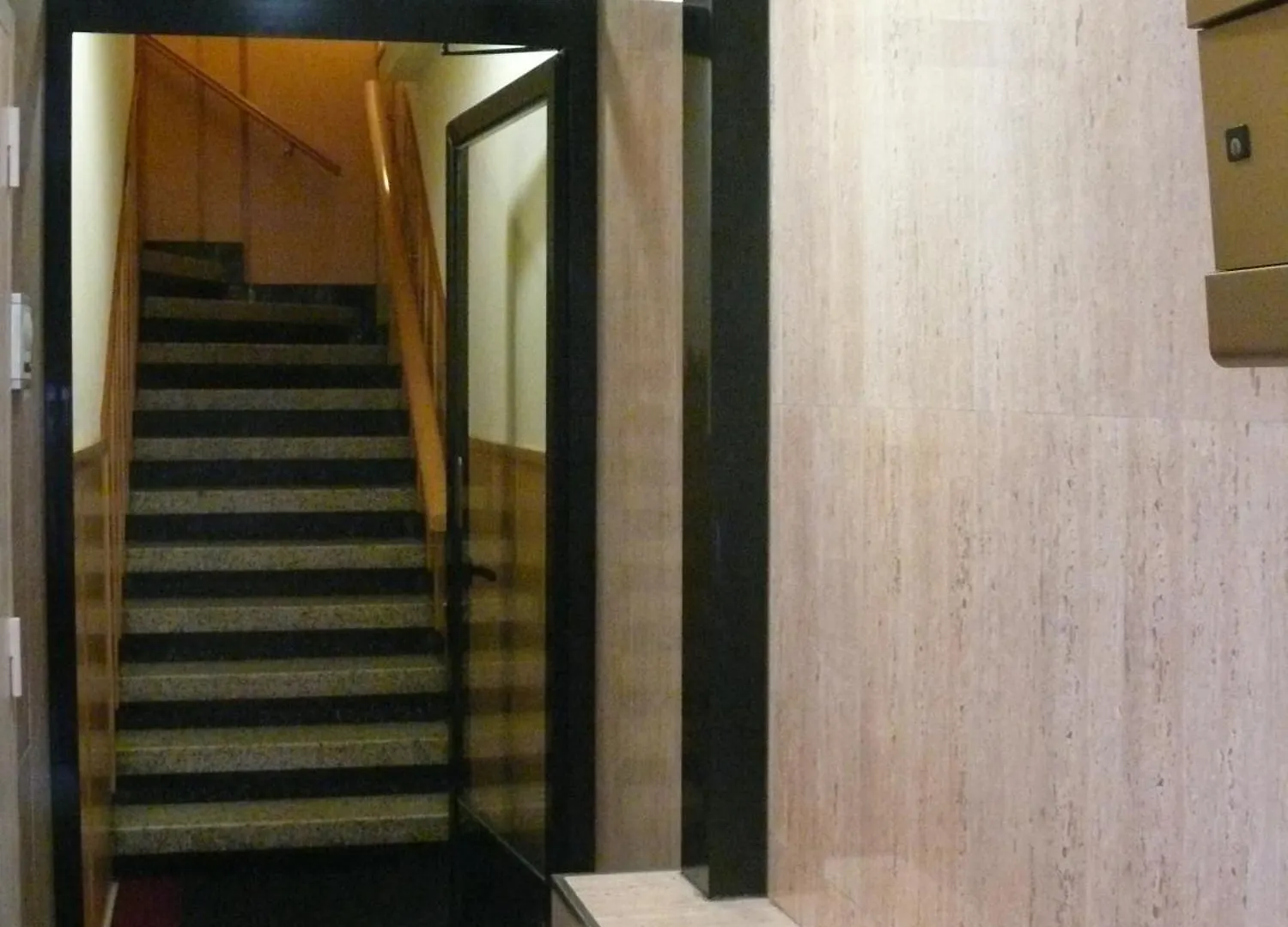 Hostal Bestprice Barcelona Stadium