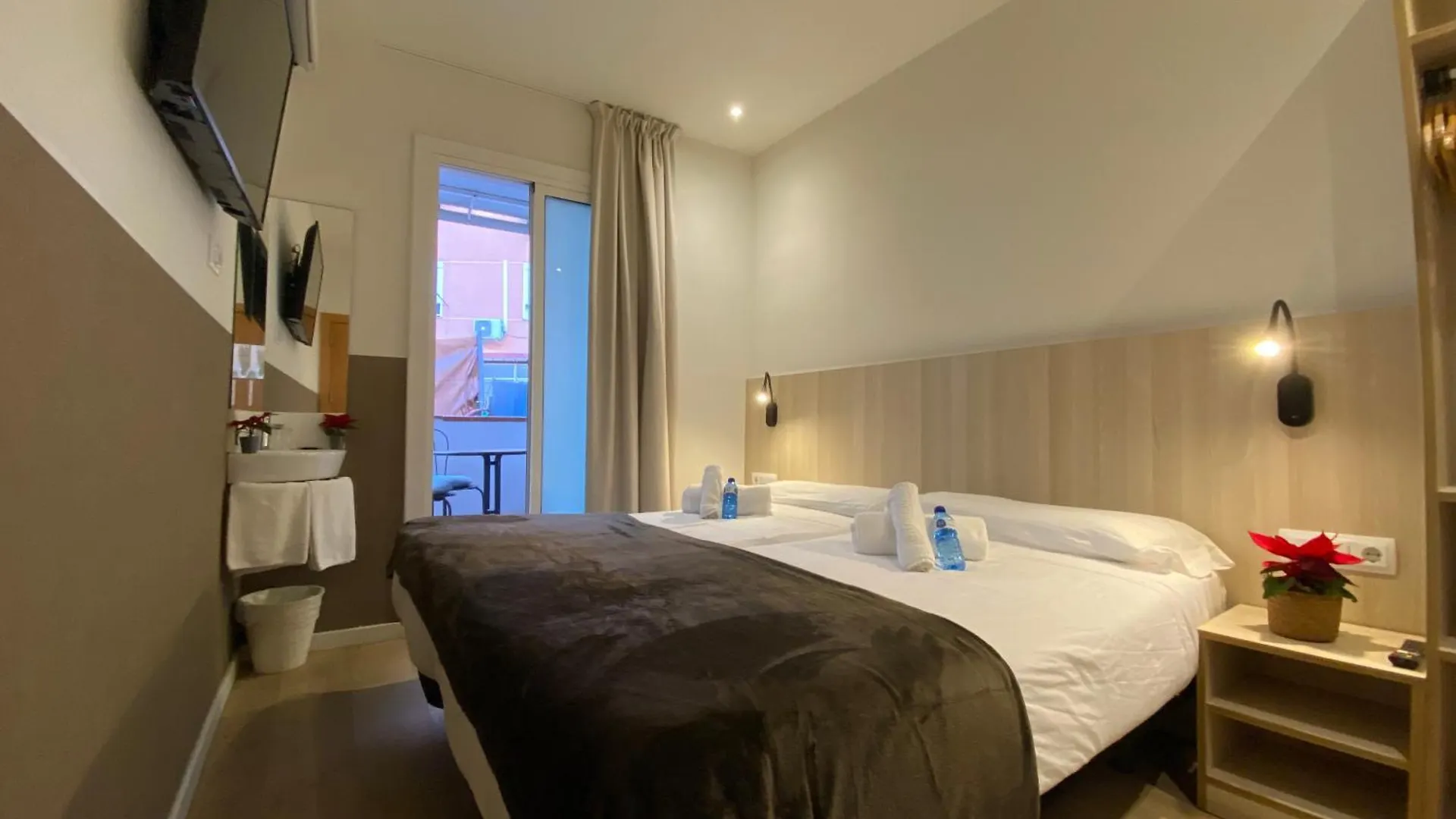 Penzion Hostal Bestprice Barcelona Stadium